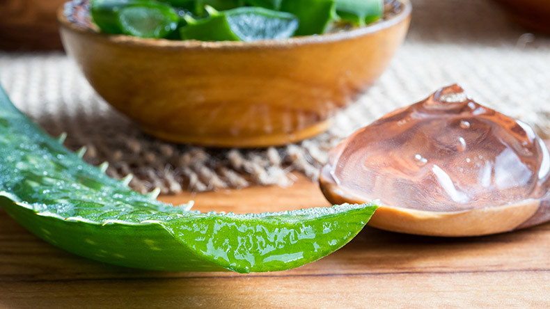 aloe-vera-hair-mask